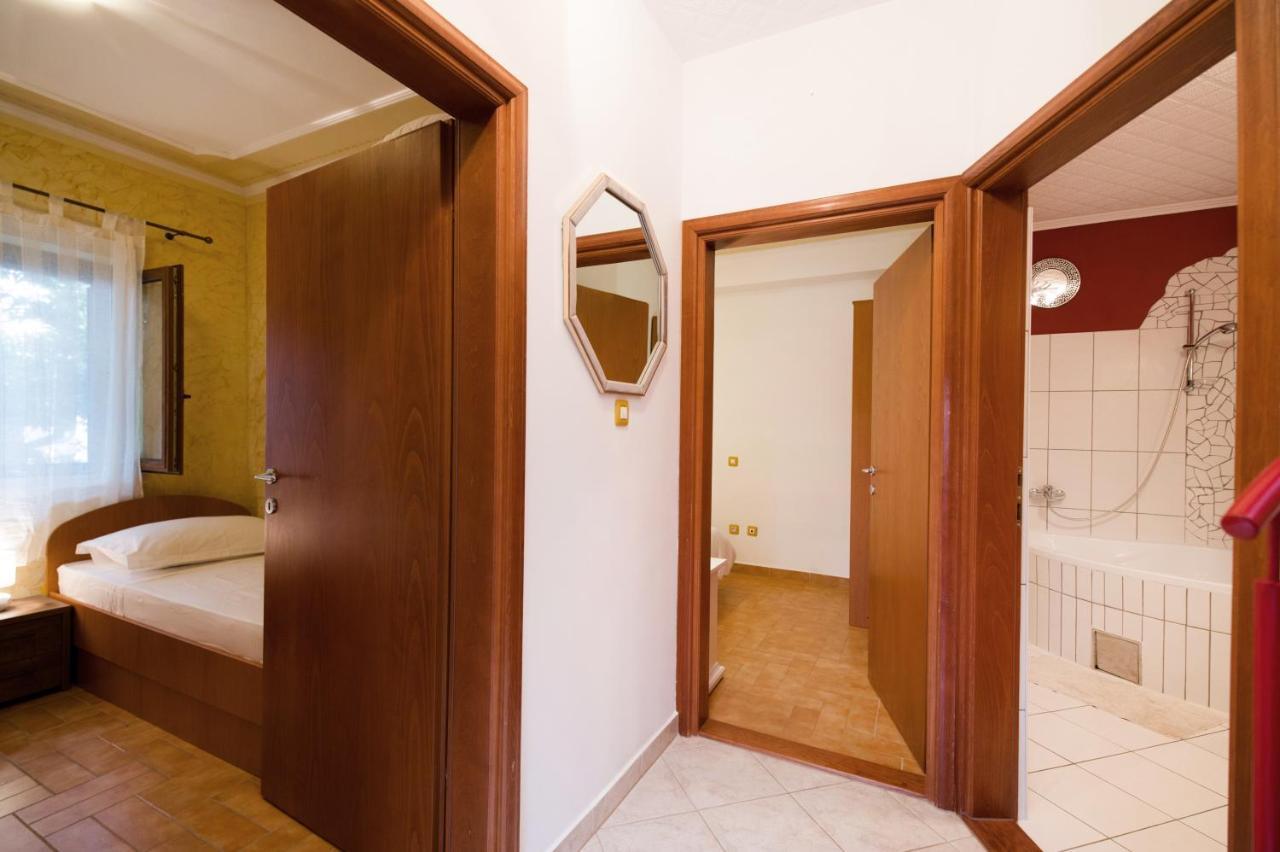 Apartman Mediterraneo Супетар Екстериор снимка